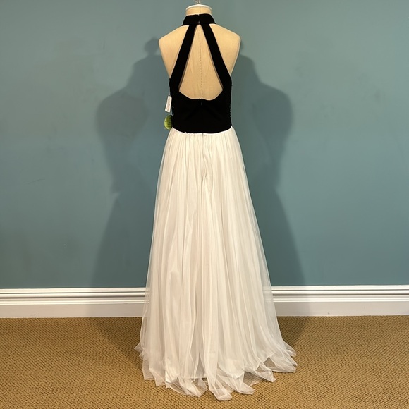 Blondie Nites Juniors Long Ballgown Dress Halter Prom Black Tie Formal size 5 - Picture 3 of 17